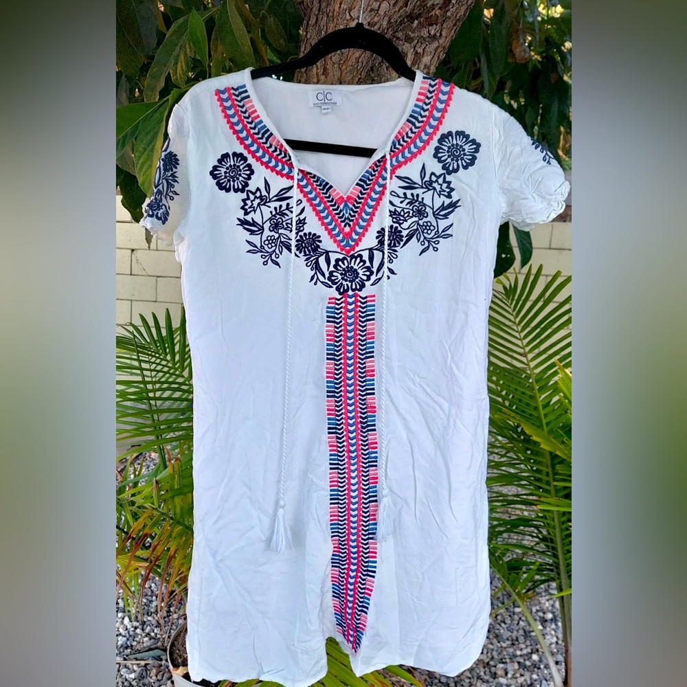 Never worn small size short sun dress. Perfect condition!